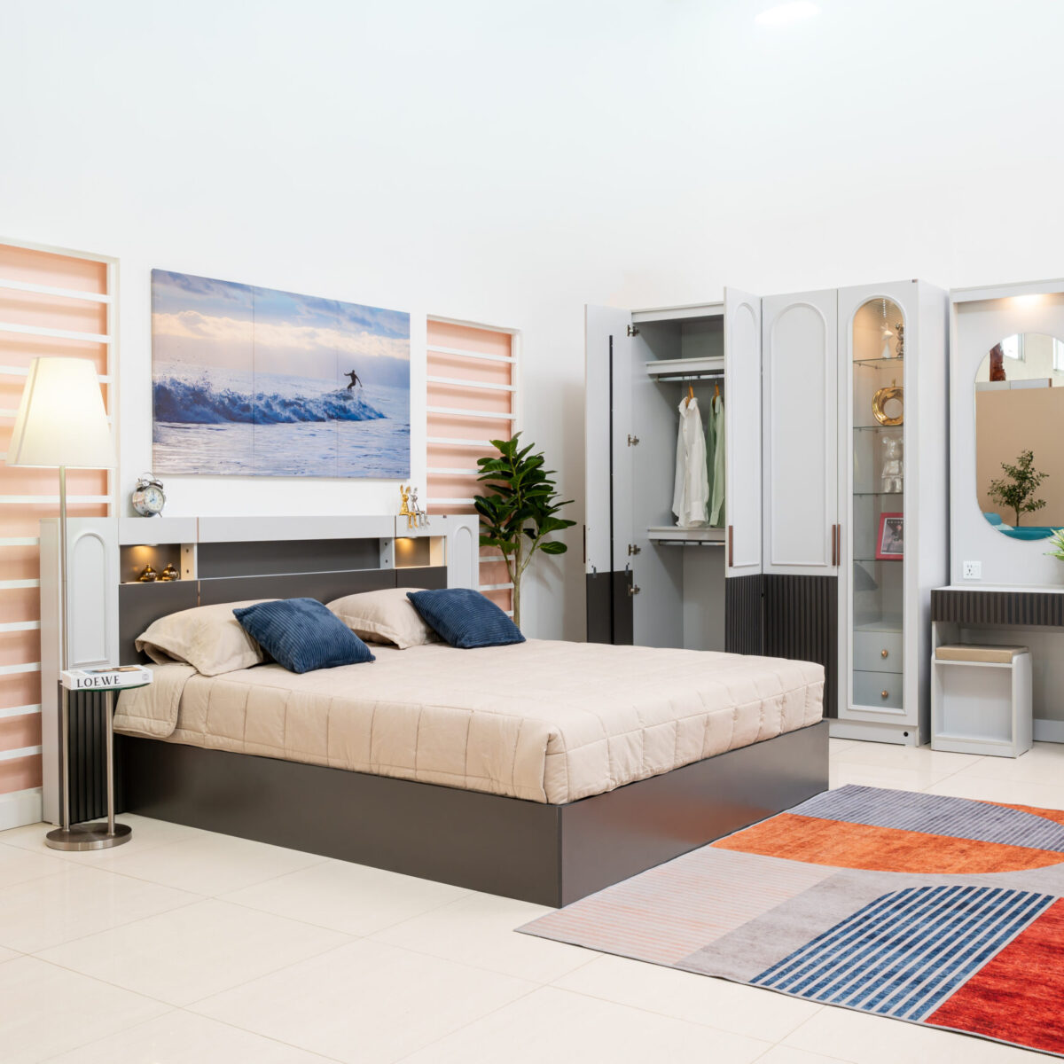 ชุดห้องนอนดีไซน์ Arch Shape สไตล์ Modern Luxury