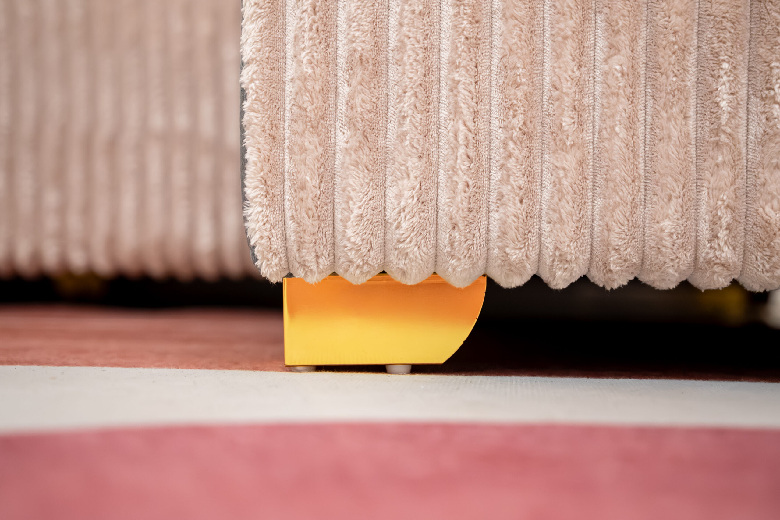 โซฟาเบด L-Shape สีเทาเข้ม ผสานเท็กซ์เจอร์ลูกฟูกสีครีม - Image 10