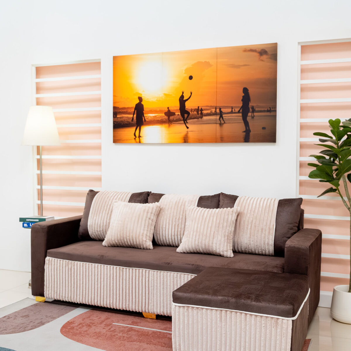 โซฟาเบด L-Shape สีน้ำตาลช็อกโกแลต ผสานเทกเจอร์ลูกฟูกสีครีม