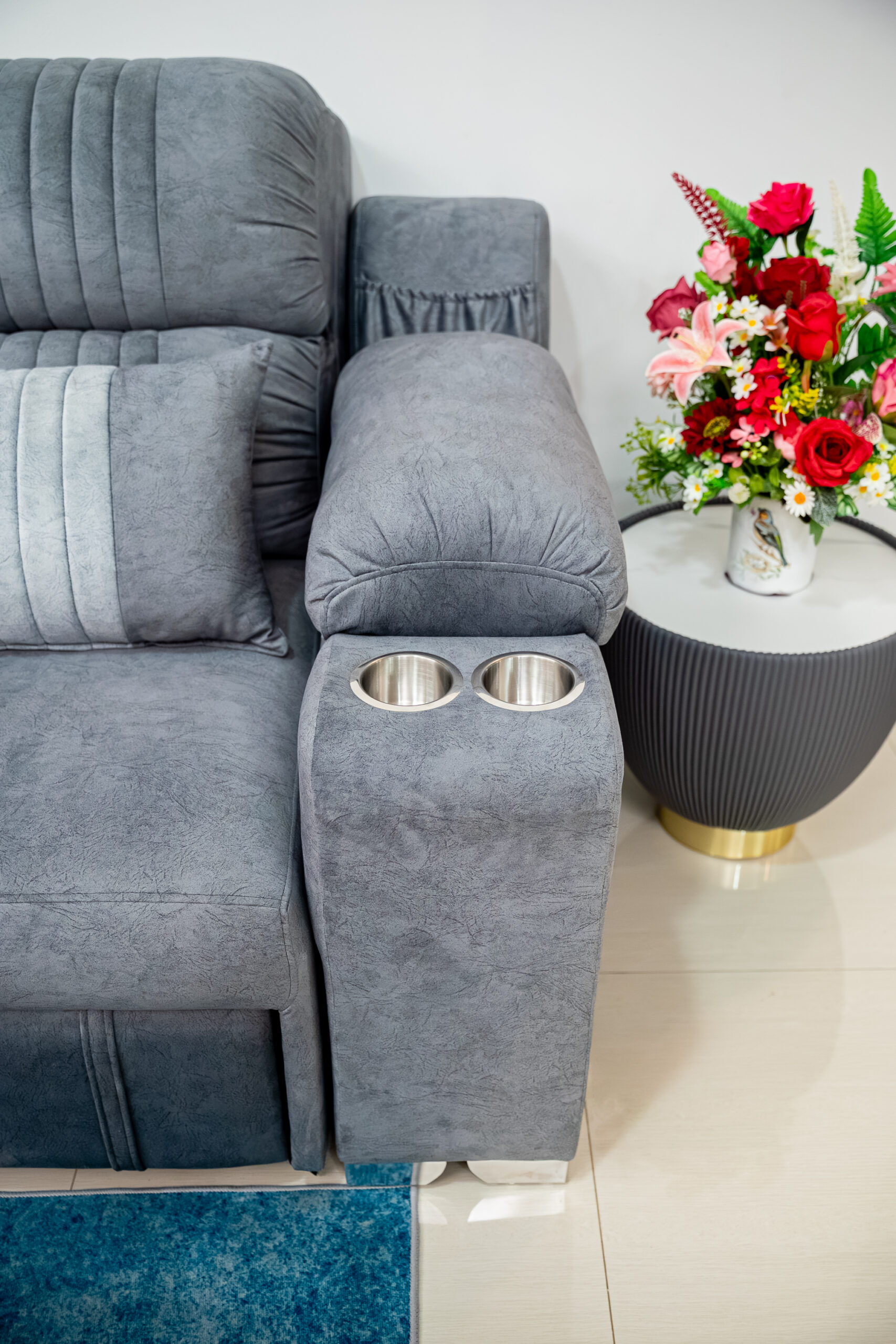 โซฟาเบดหนังกลับ L-Shape สีเทา ดีไซน์ Luxury Function ครบครัน - Image 5