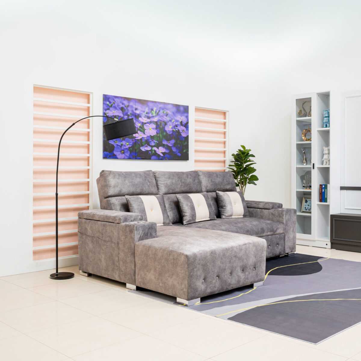 โซฟาเบด L-Shape สีเทาพรีเมียม พร้อมฟังก์ชันปรับนอนและช่องวางแก้ว