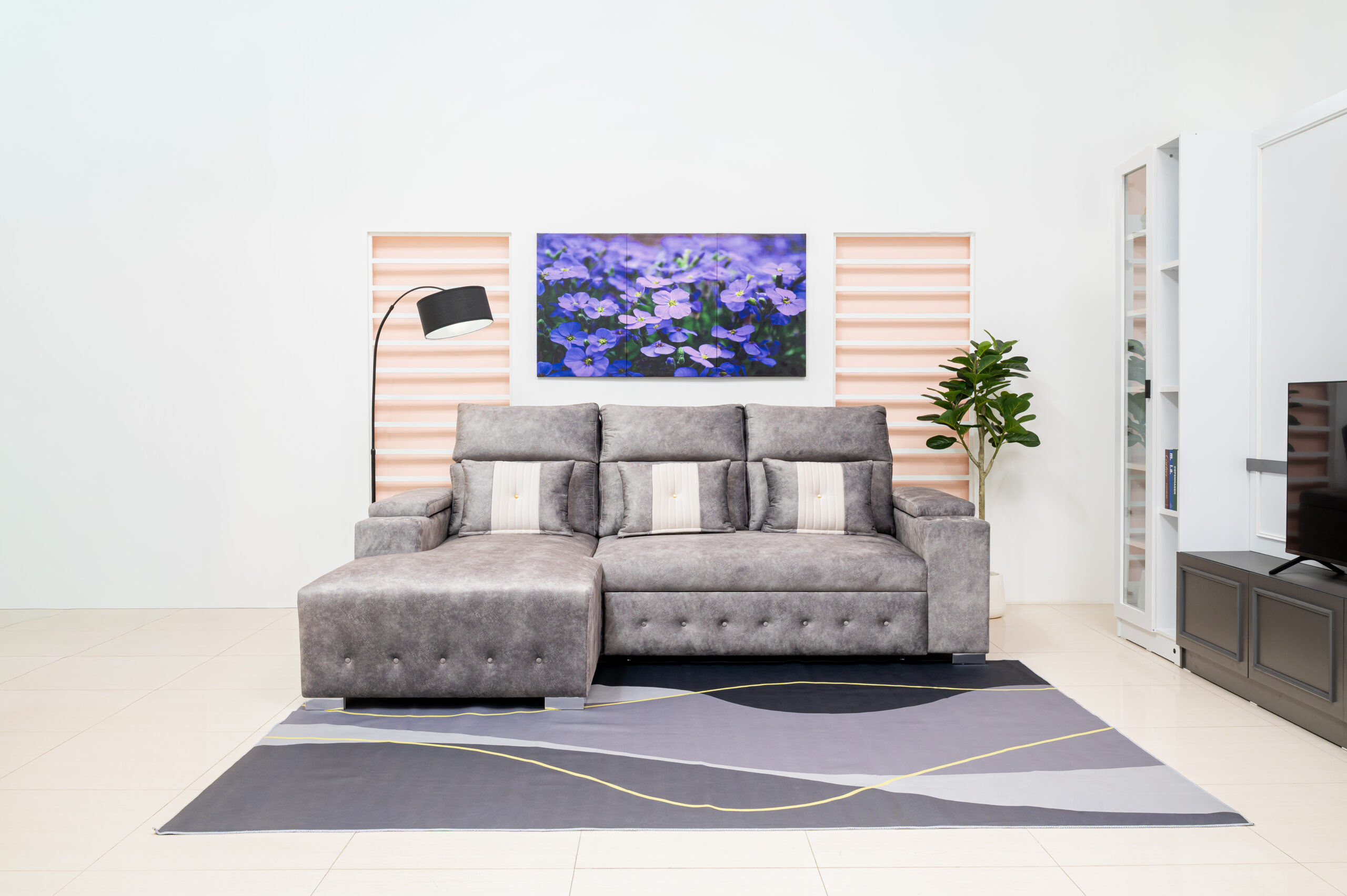 โซฟาเบด L-Shape สีเทาพรีเมียม พร้อมฟังก์ชันปรับนอนและช่องวางแก้ว - Image 2