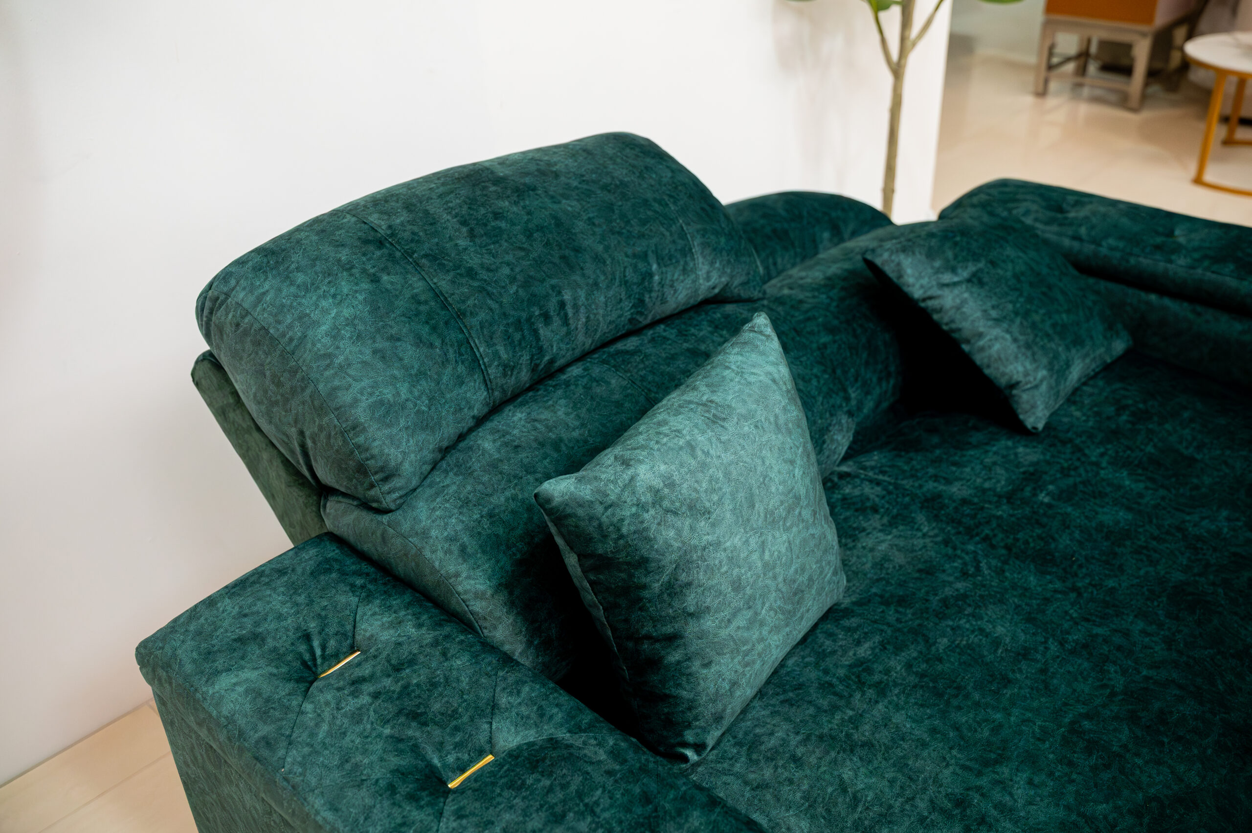 โซฟาเบดกำมะหยี่สีเขียวมรกต ดีไซน์ Luxury ฟังก์ชันระดับเฟิร์สคลาส - Image 12