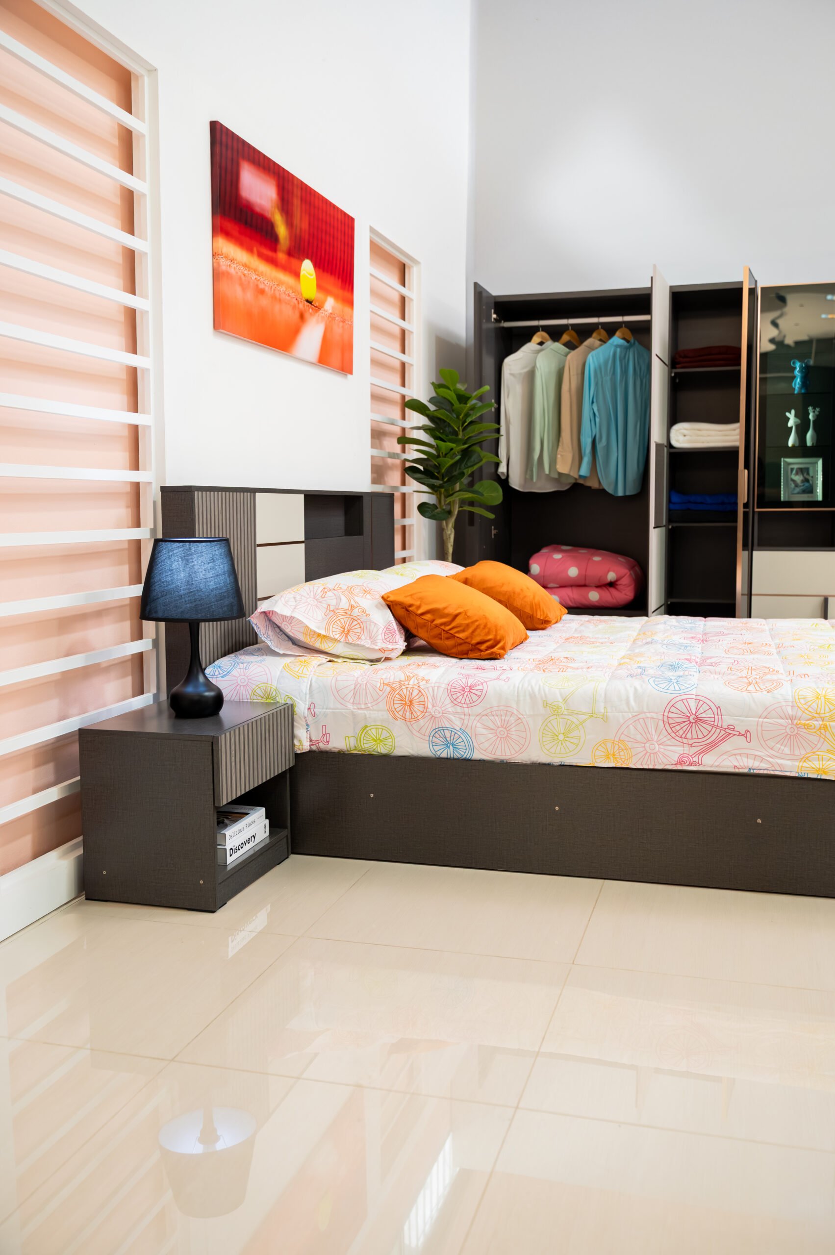 ชุดห้องนอนดีไซน์ Modern Luxury ผสานความเท่ของลายไม้และคิ้ว Pink Gold - Image 12